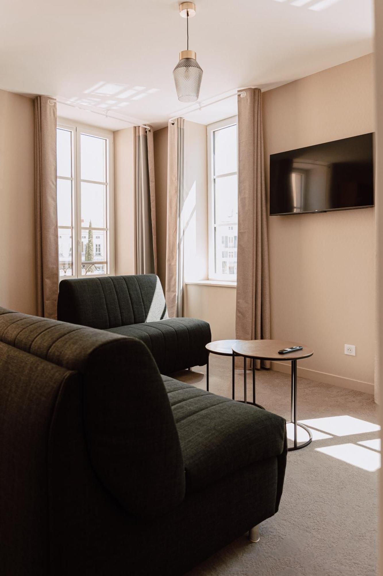 Mage Hotels - Hotel La Grenette Роан Экстерьер фото
